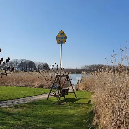 아파트 Simone's Am Ploener 보사우